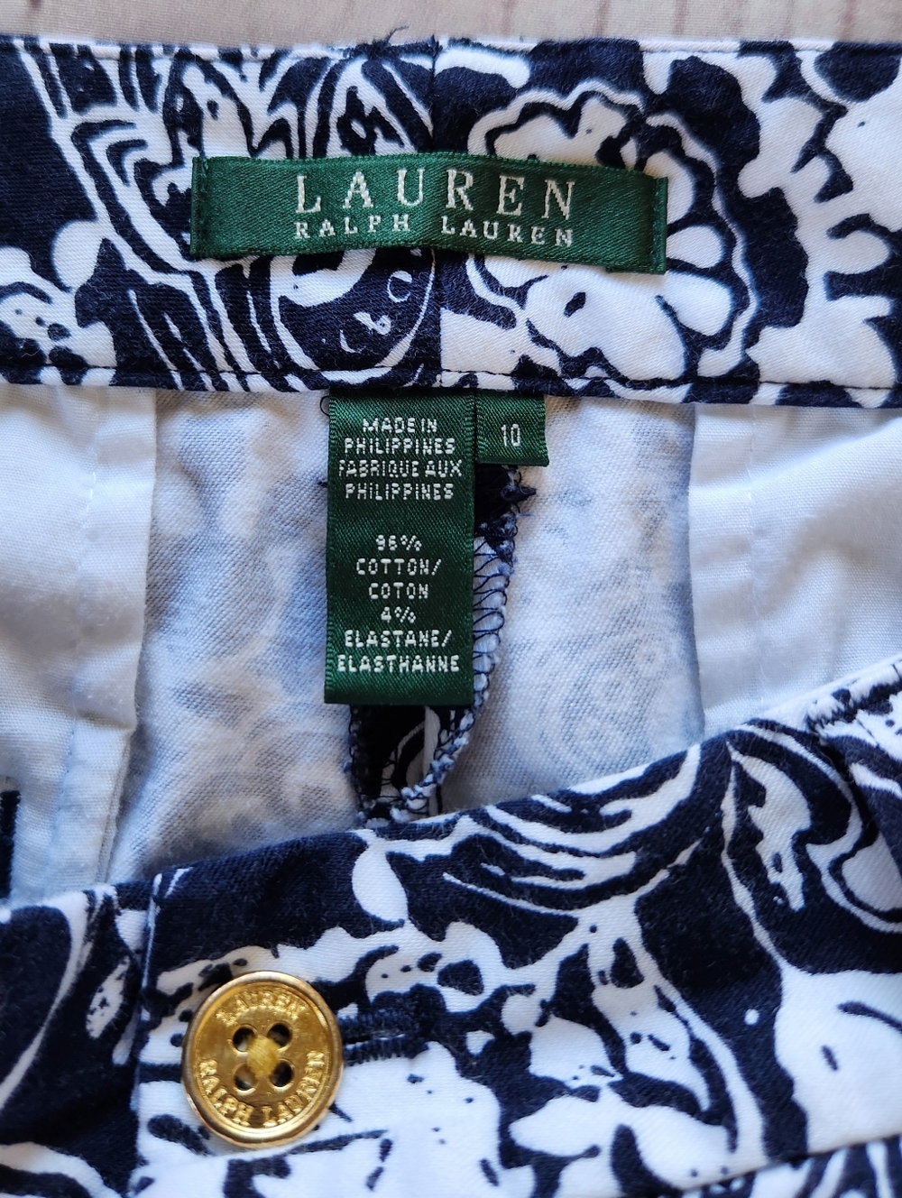 Lauren Ralph Lauren High Rise Floral Cuffed Shorts Navy White | Women's Size 10 - Picture 5 of 7